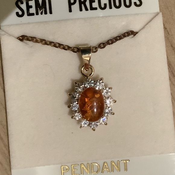 Jewelry - TLC Amber halo pendant